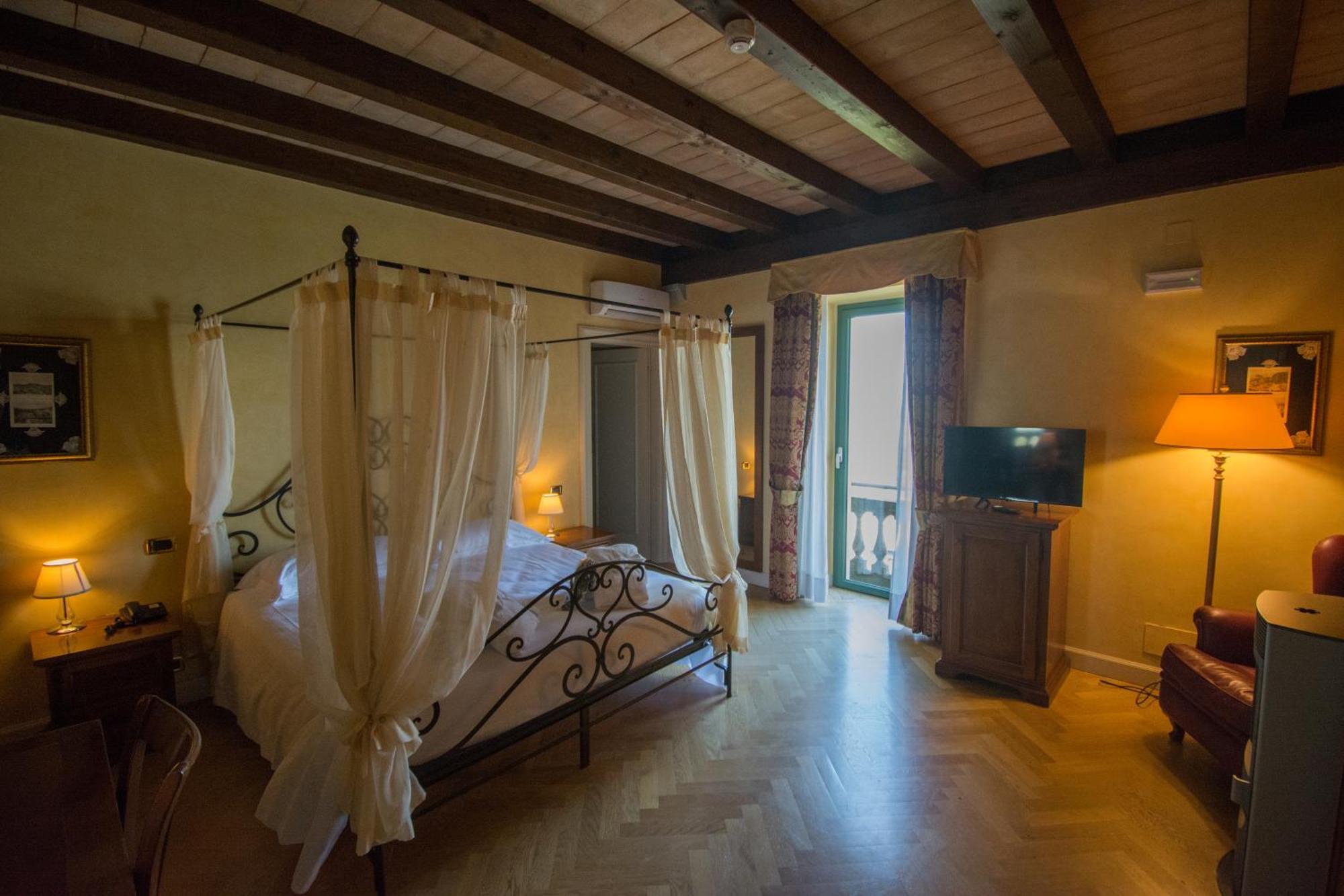 Relais La Colombara Spa & Wellness Travo ภายนอก รูปภาพ
