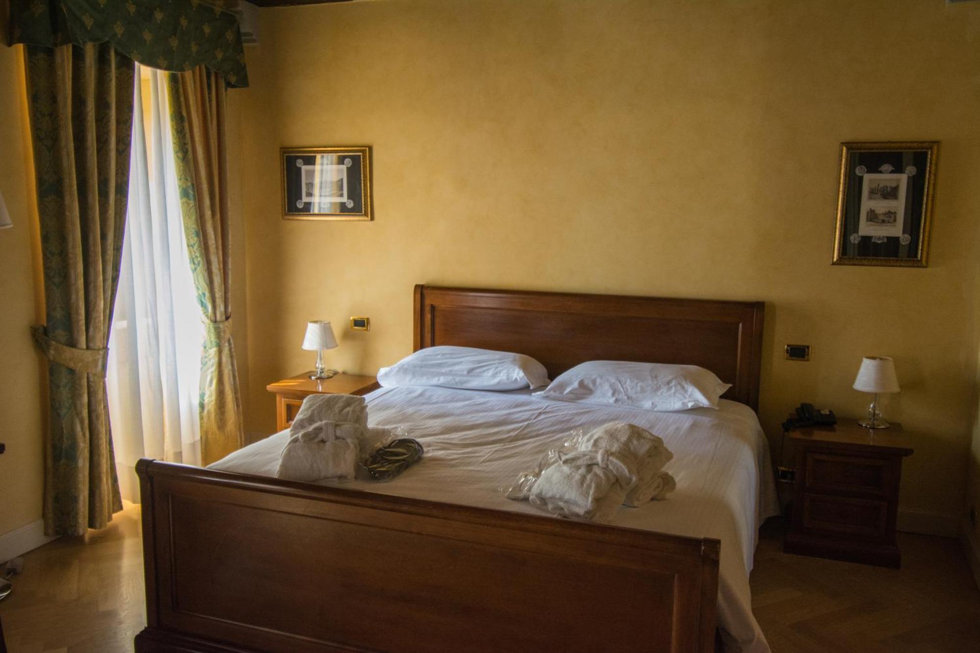 Relais La Colombara Spa & Wellness Travo ภายนอก รูปภาพ
