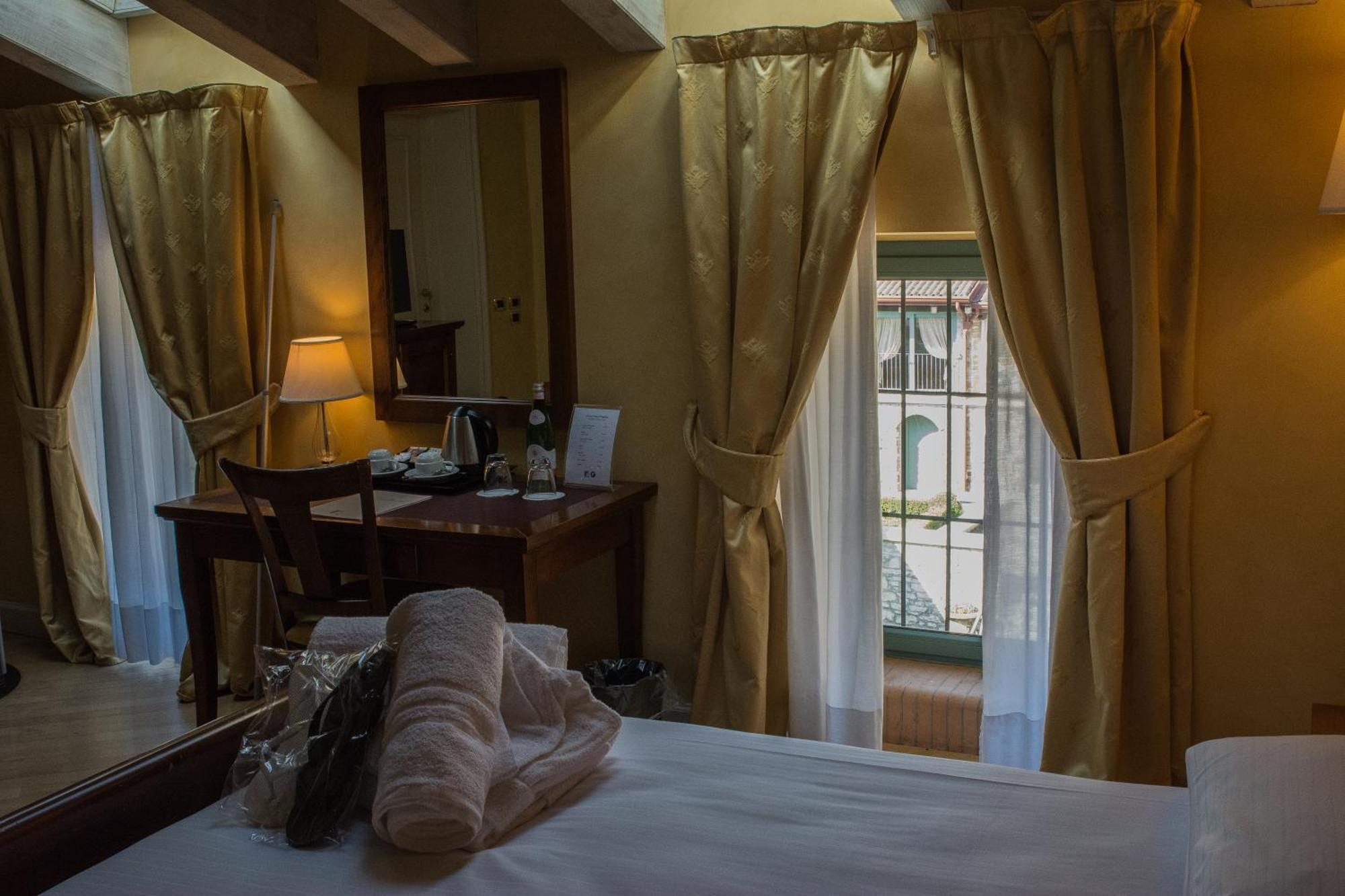 Relais La Colombara Spa & Wellness Travo ภายนอก รูปภาพ